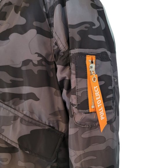 Camo Lightweight Bomber Jacket - Medium NWOT - Picture 5 of 16